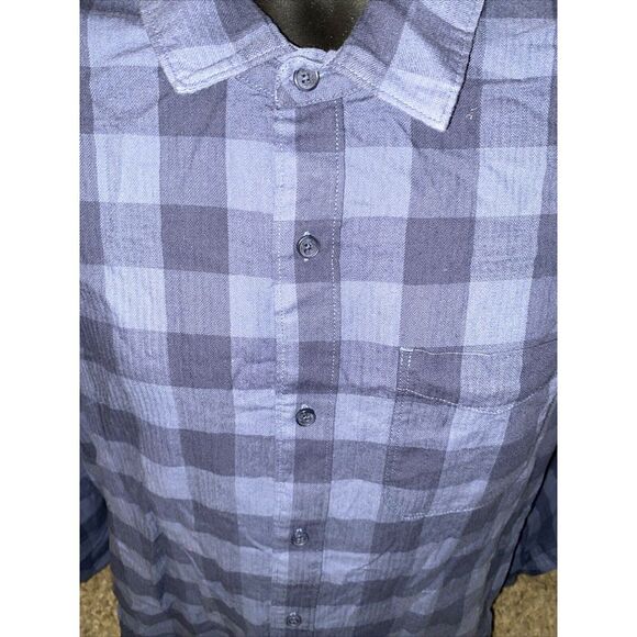 TRAVIS MATHEW Dark Blue Checkered Button Up Size Large Shirt - Picture 3 of 7